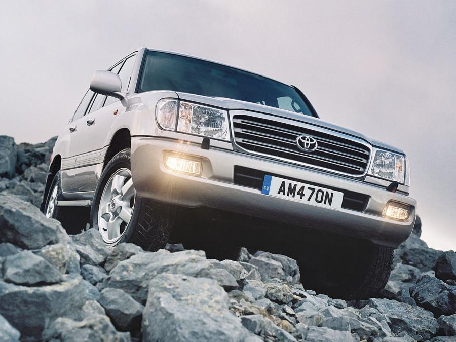  Toyota Land Cruiser 100 Amazon 2002 года  (фото 11 из 15)